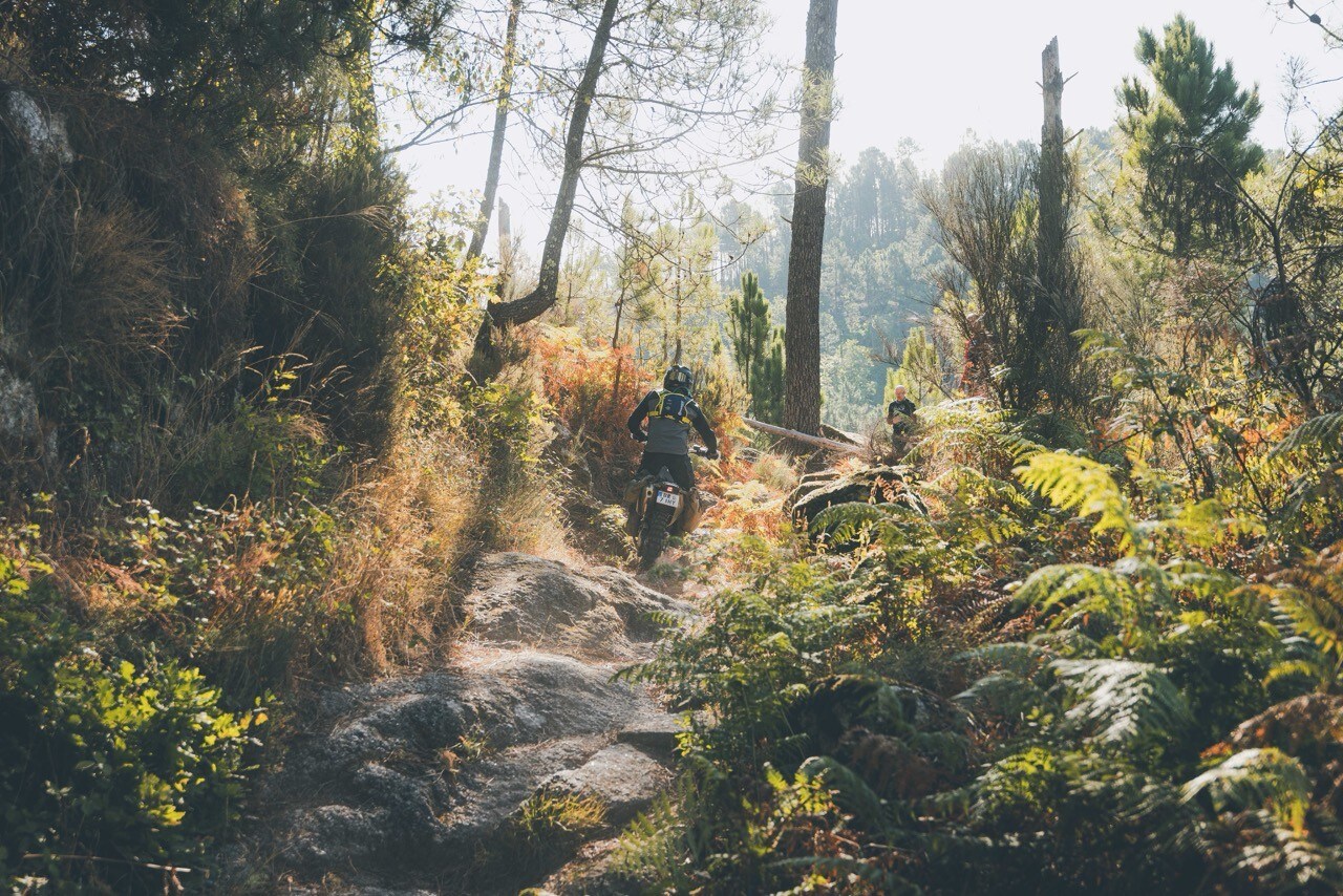 Husqvarna Trek 2025: adventouring alla scoperta del Portogallo